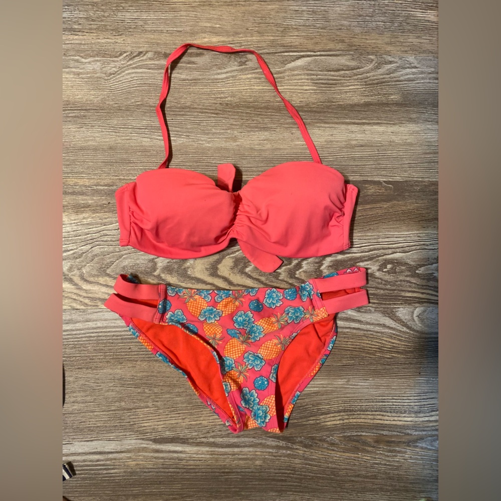 Pineapple bikini